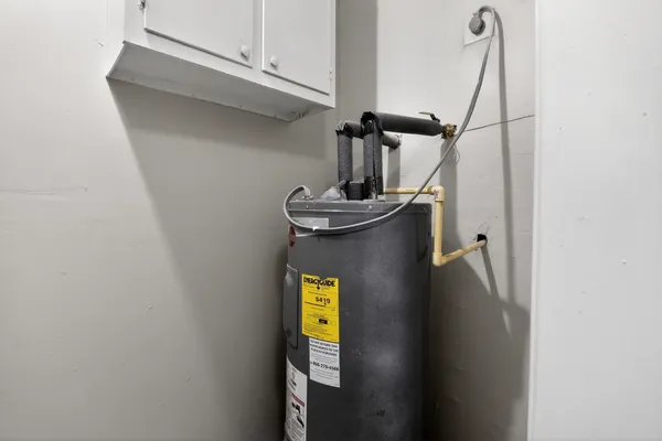 a view of walk in closet