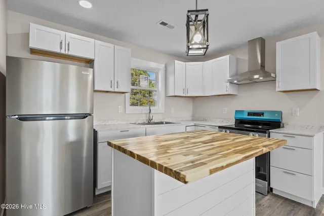 $220,000 | 1141 Faison Highway, Clinton, NC 28328