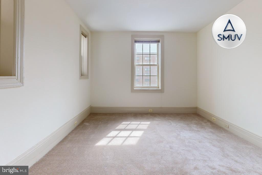11 East Chase Street, Unit 506 Baltimore, MD 21202 - Photo 24 of 32 Bright and airy blank canvas awaits creativity.