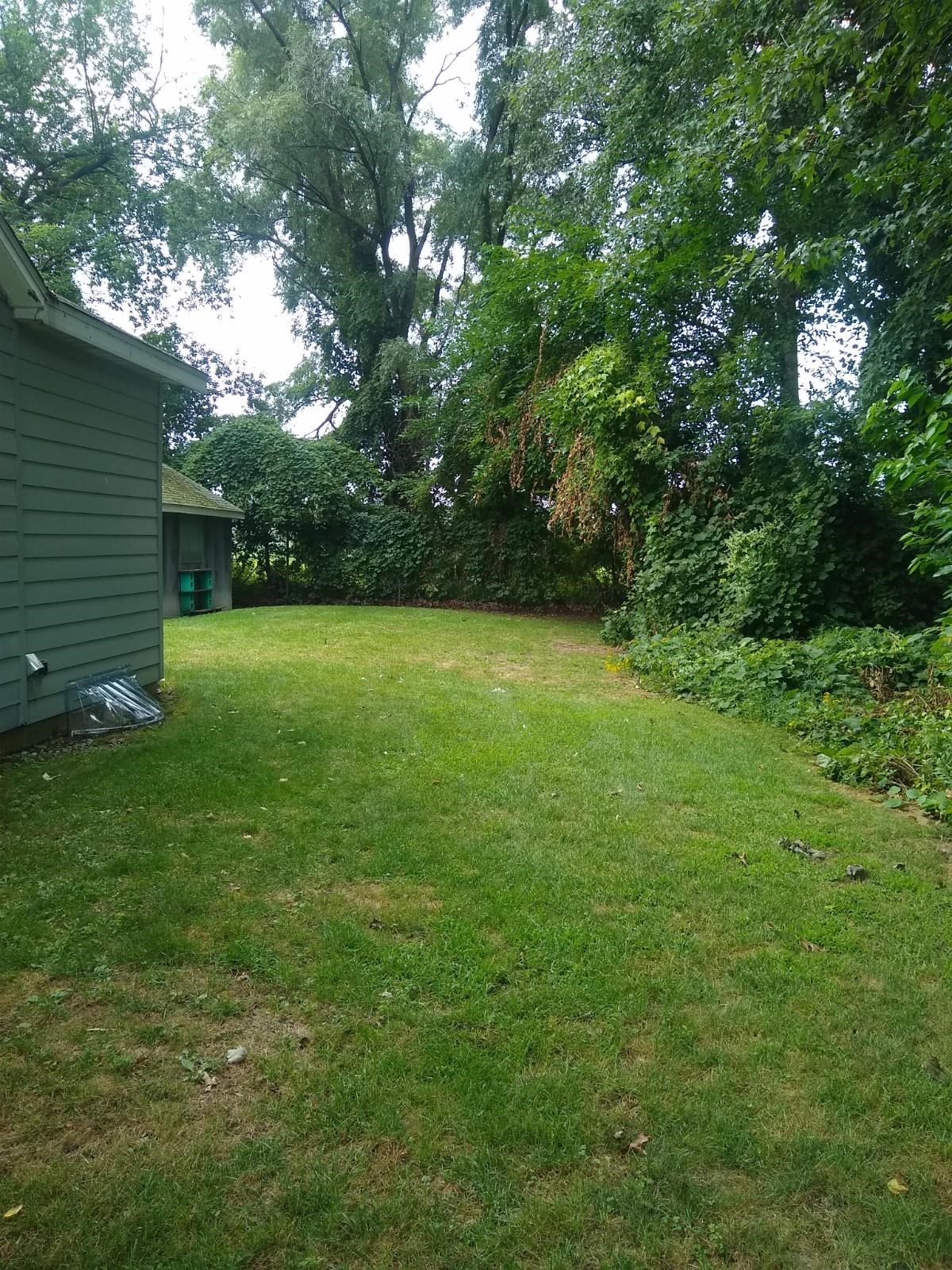 1046 Pine Road Bay City, MI 48706 - Photo 17 of 22 Gallery Image 17
