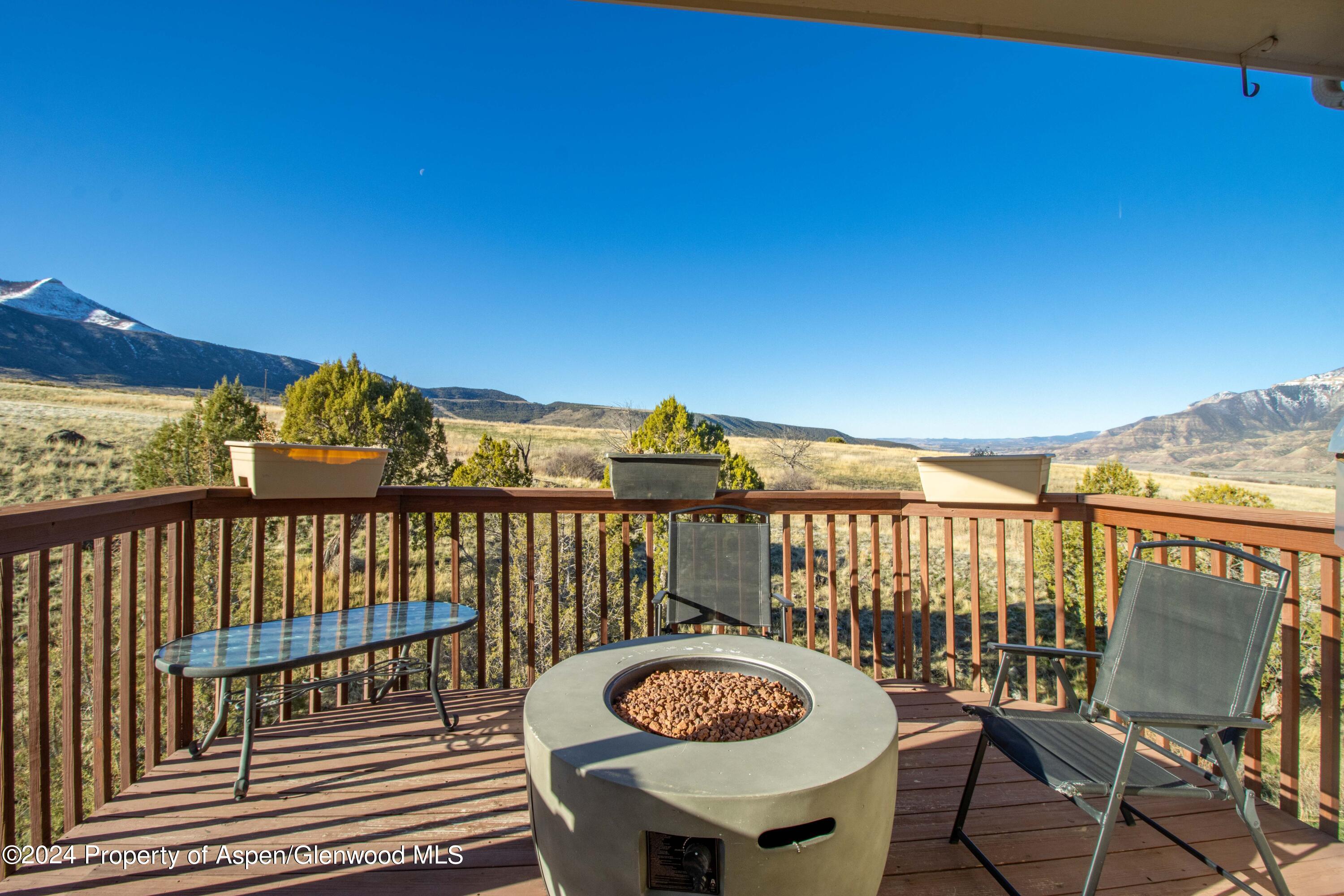 232 South Ridge Court Parachute, CO 81635 - Photo 3 of 24 11