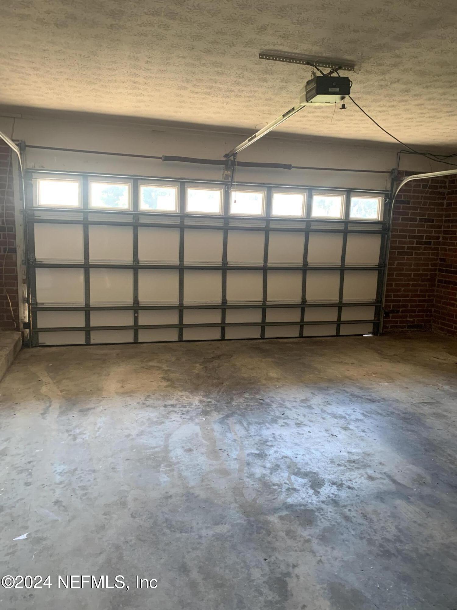 10558 Tulsa Road Jacksonville, FL 32218 - Photo 18 of 24 a view of a garage