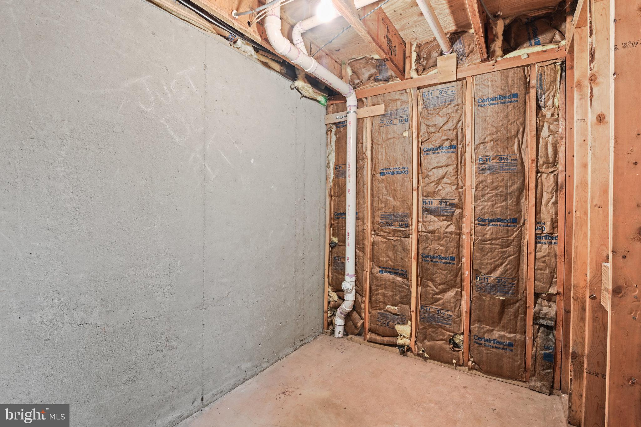 21174 Wildflower Square Ashburn, VA 20147 - Photo 25 of 30 a view of a storage & utility room