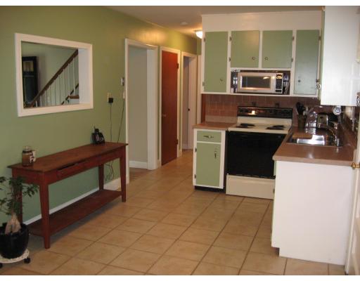 12 Emerson Road Northborough, MA 01532 - Photo 11 of 22 Gallery Image 11