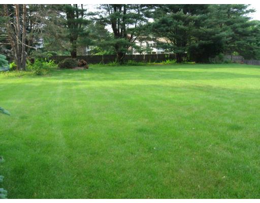 12 Emerson Road Northborough, MA 01532 - Photo 20 of 22 Gallery Image 20