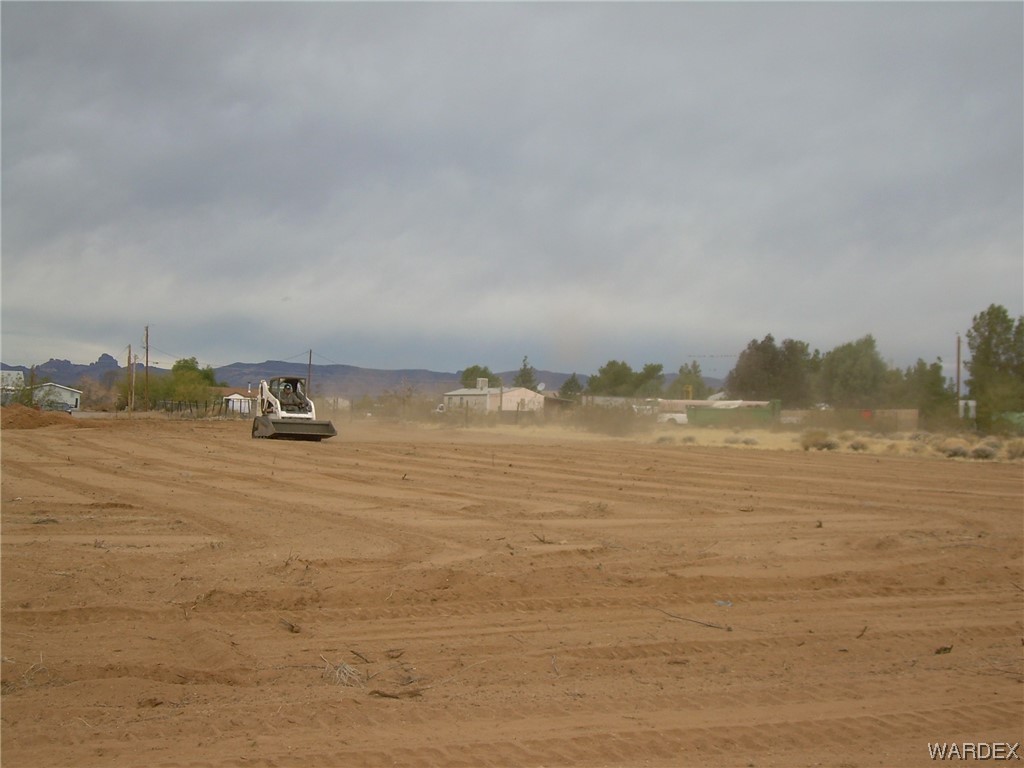 641 South Verde Road Golden Valley, AZ 86413 - Photo 3 of 3 Gallery Image 3