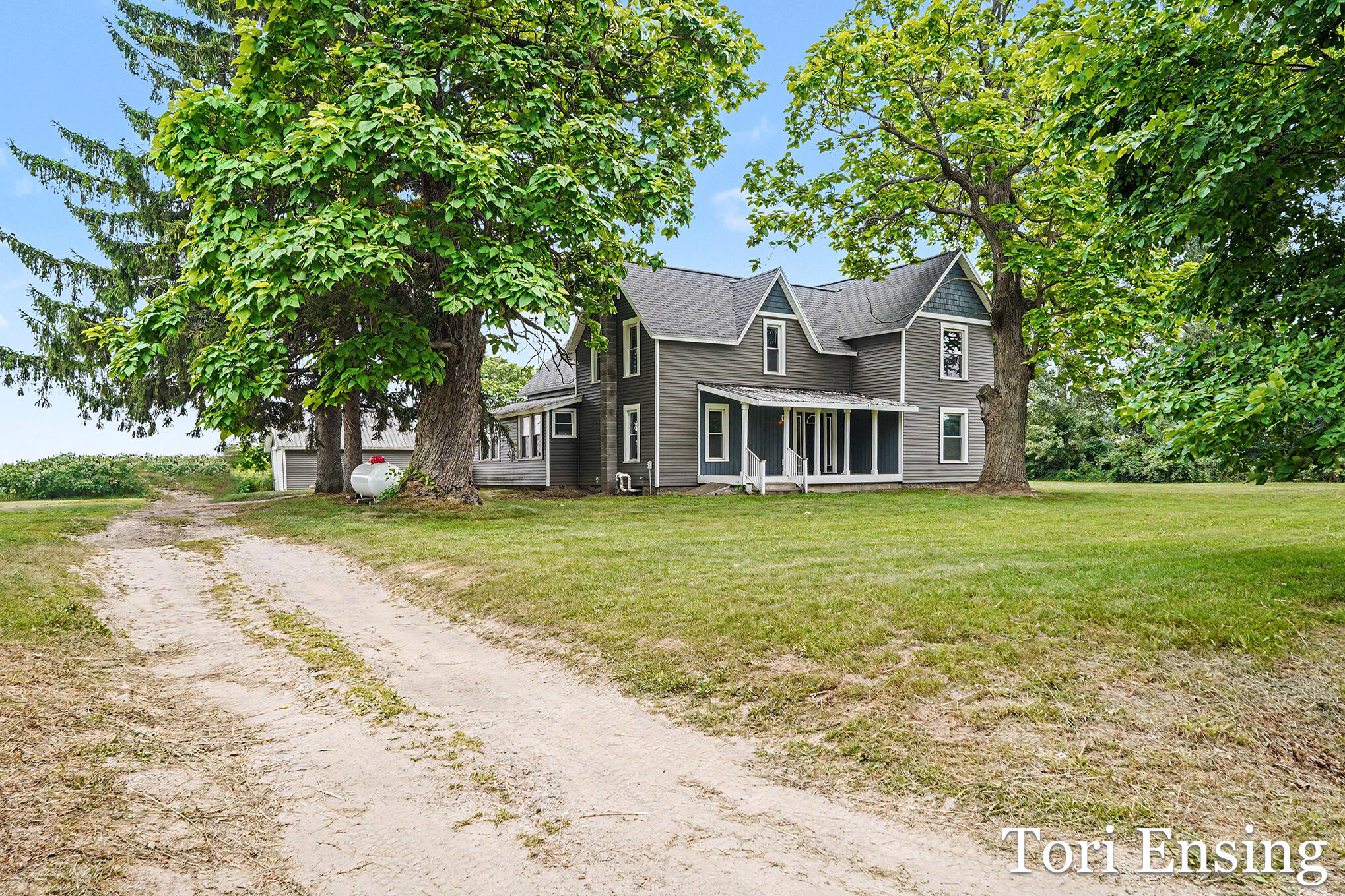 151 Fitzner Road Greenville, MI 48838 - Photo 3 of 33 DSC06616