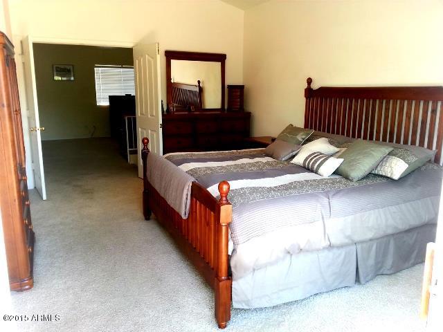 6626 West Briles Road Phoenix, AZ 85083 - Photo 9 of 12 0010_6ebc7266-0cc4-4bd8-8cee-b81ecb3139b
