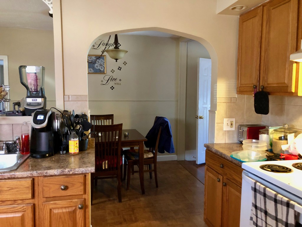 29 Woodrow Street Springfield, MA 01119 - Photo 3 of 17 Gallery Image 3