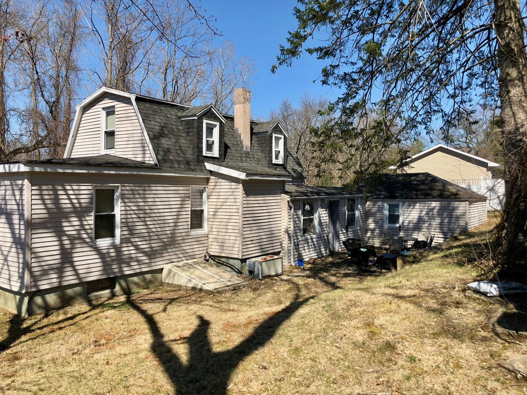 29 Woodrow Street Springfield, MA 01119 - Photo 5 of 17 Gallery Image 5