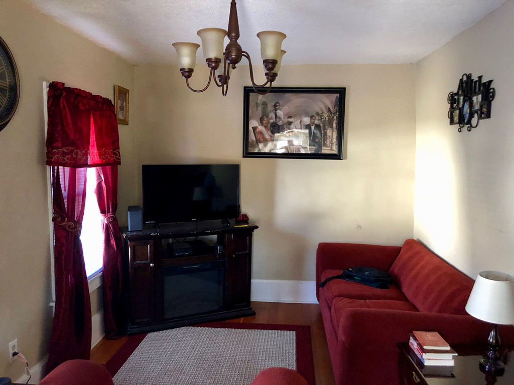 29 Woodrow Street Springfield, MA 01119 - Photo 8 of 17 Gallery Image 8