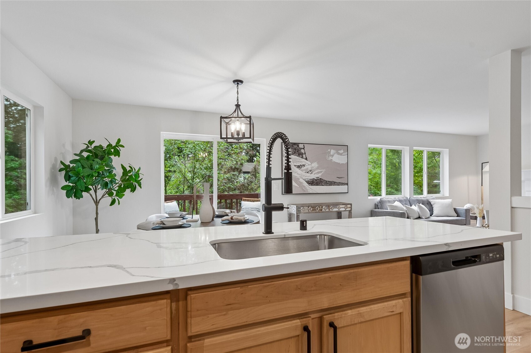 9237 Northeast 173rd Place Bothell, WA 98011 - Photo 5 of 25