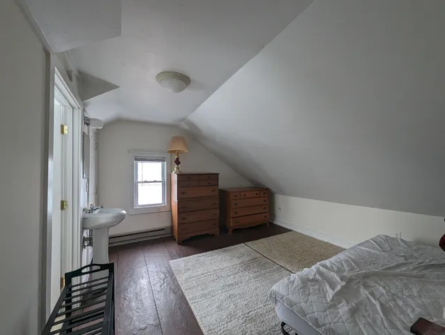 $1,750 | 8 6th Street, Unit C, Dover, NH 03820