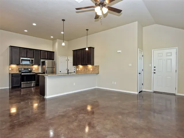 $1,750 | 517 Jack Rabbit Lane, Unit B, Buda, TX 78610