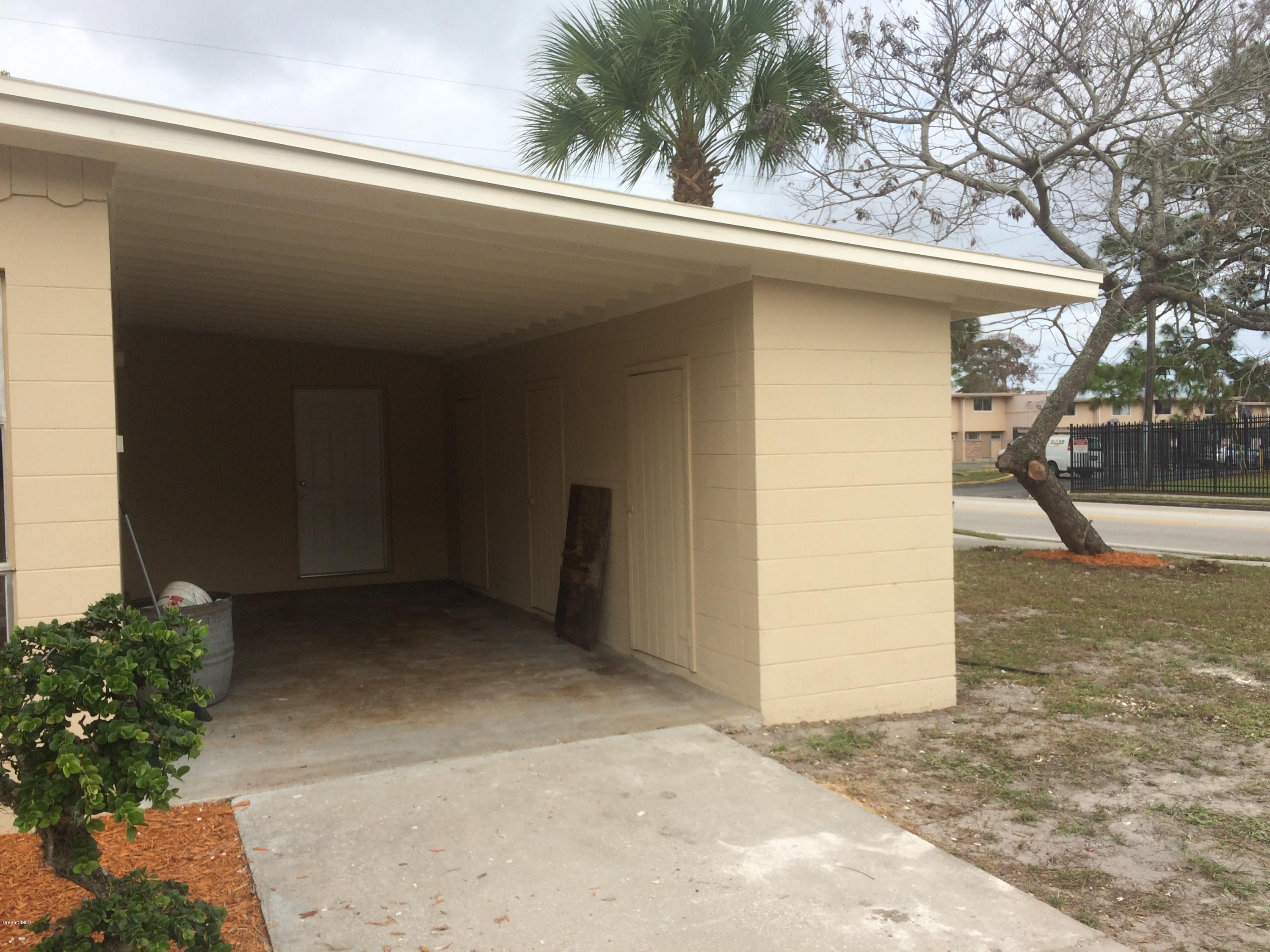 1040 Hickory Lane Cocoa, FL 32922 - Photo 4 of 17 a view of small space