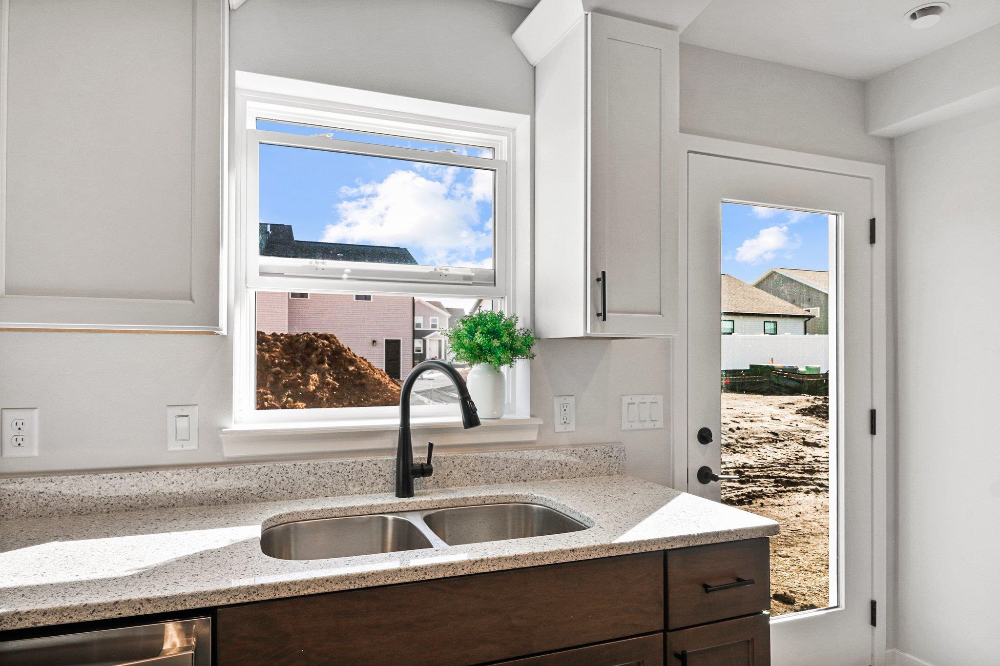 365 Lilac, Unit 68 Stoughton, WI 53589 - Photo 11 of 33