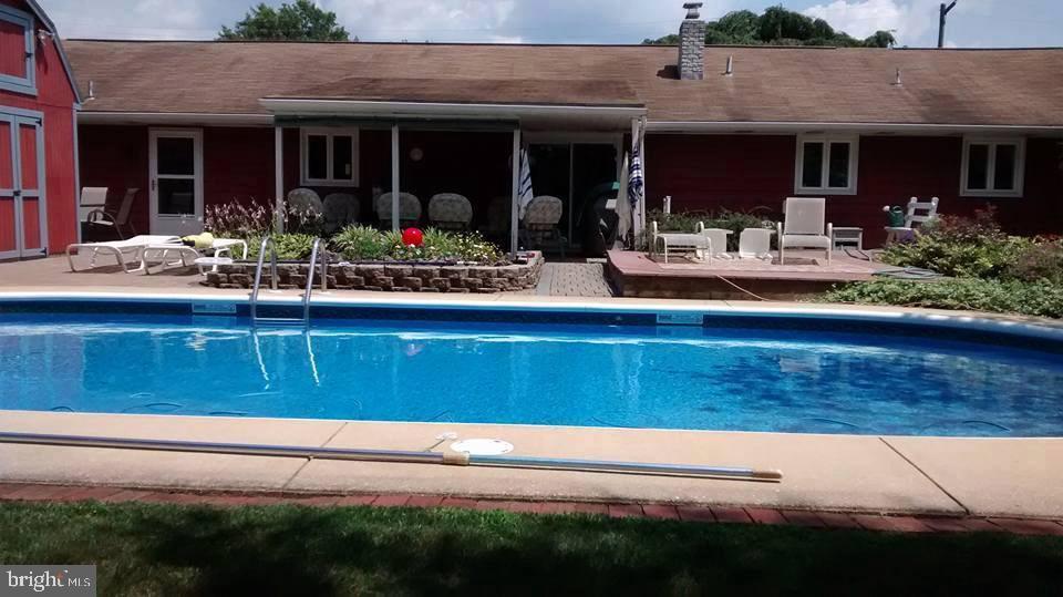 2320 Birch Road York, PA 17408 - Photo 27 of 36