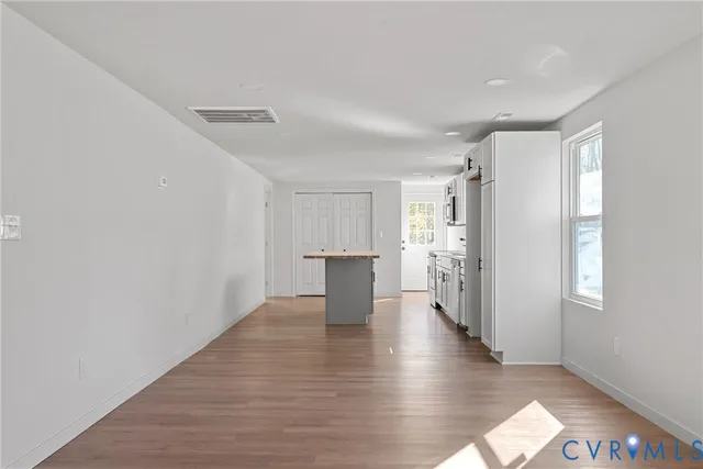 $193,000 | 605 High School Street, Emporia, VA 23847