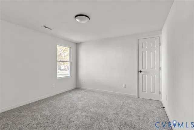 $193,000 | 605 High School Street, Emporia, VA 23847