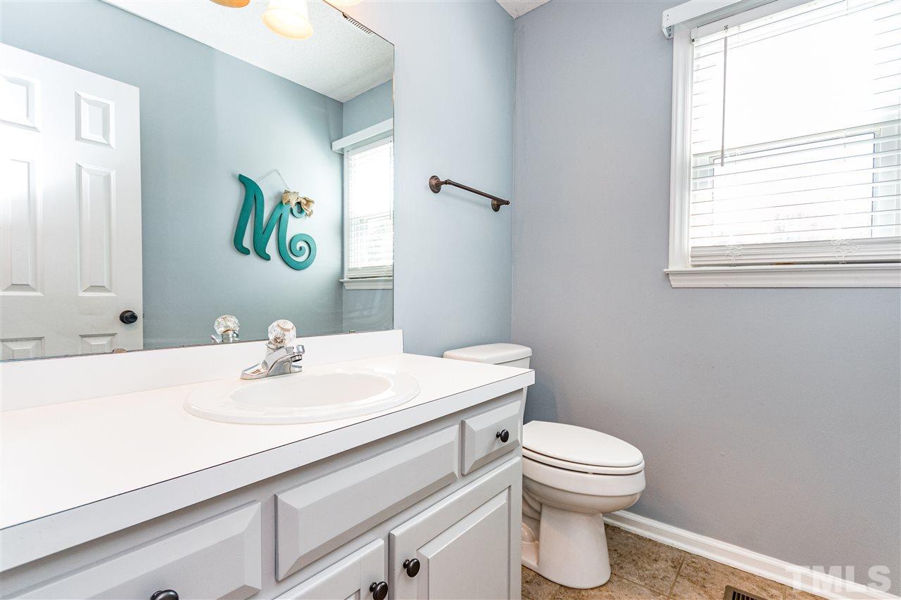 512 Jordan Ridge Lane Raleigh, NC 27603 - Photo 17 of 21