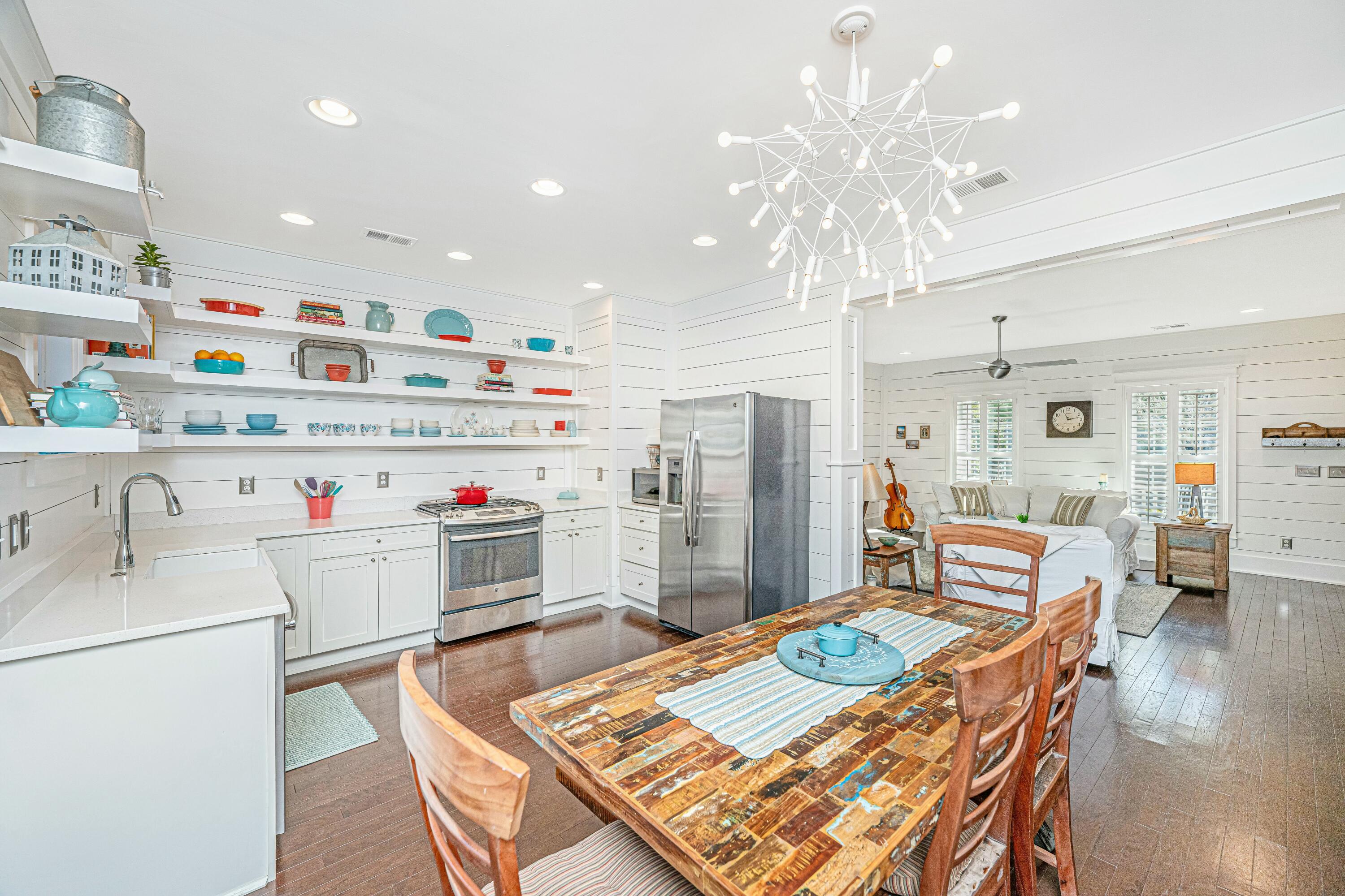 1395 Tollison Path Mount Pleasant, SC 29466 - Photo 13 of 48 Upgraded kitchen