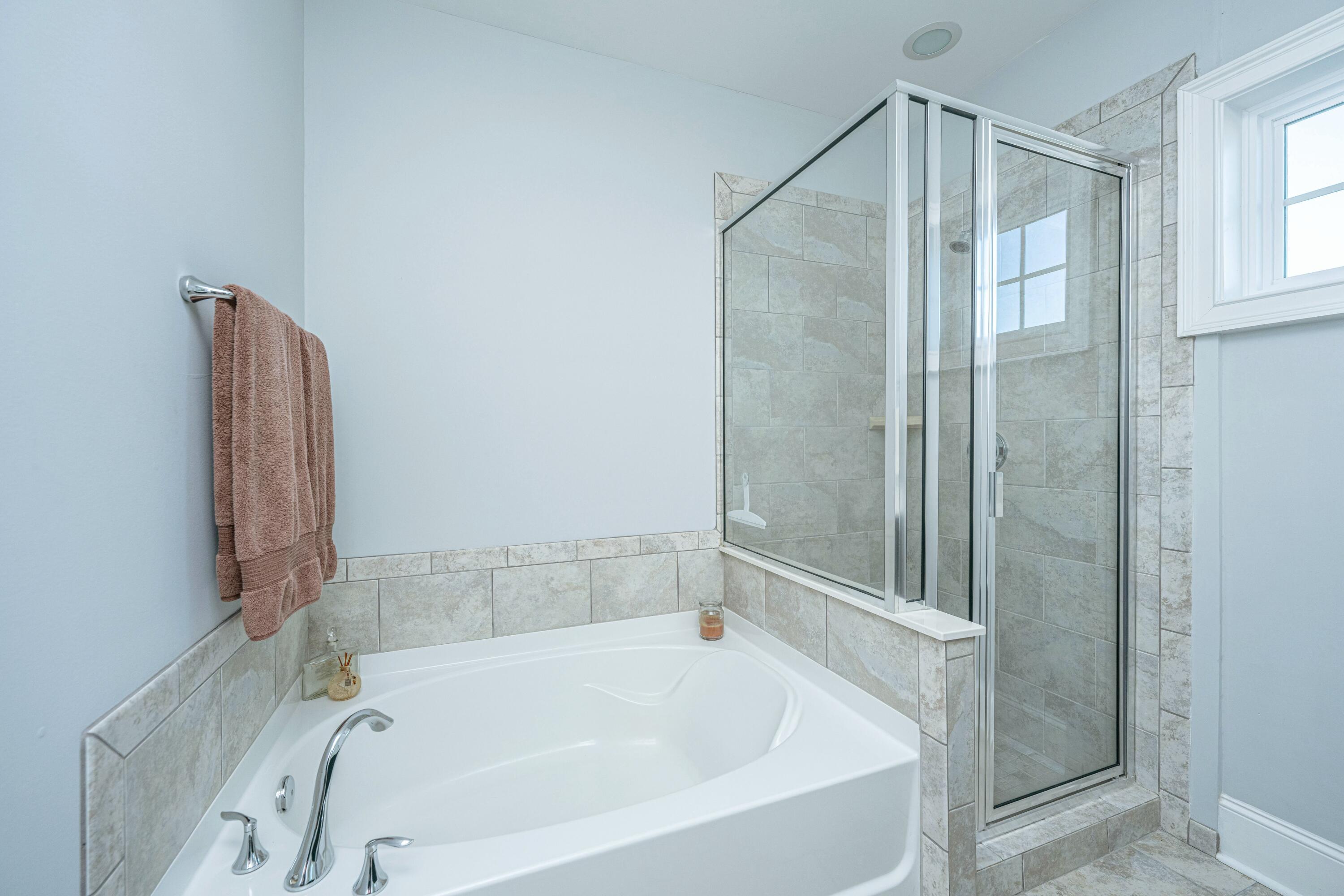 1395 Tollison Path Mount Pleasant, SC 29466 - Photo 22 of 48 Primary soaking tub/walk in shower