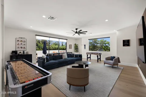 $2,189,000 | 4546 East Campbell Avenue, Phoenix, AZ 85018