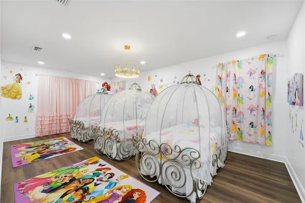 a room with lots of different kinds of white painted walls