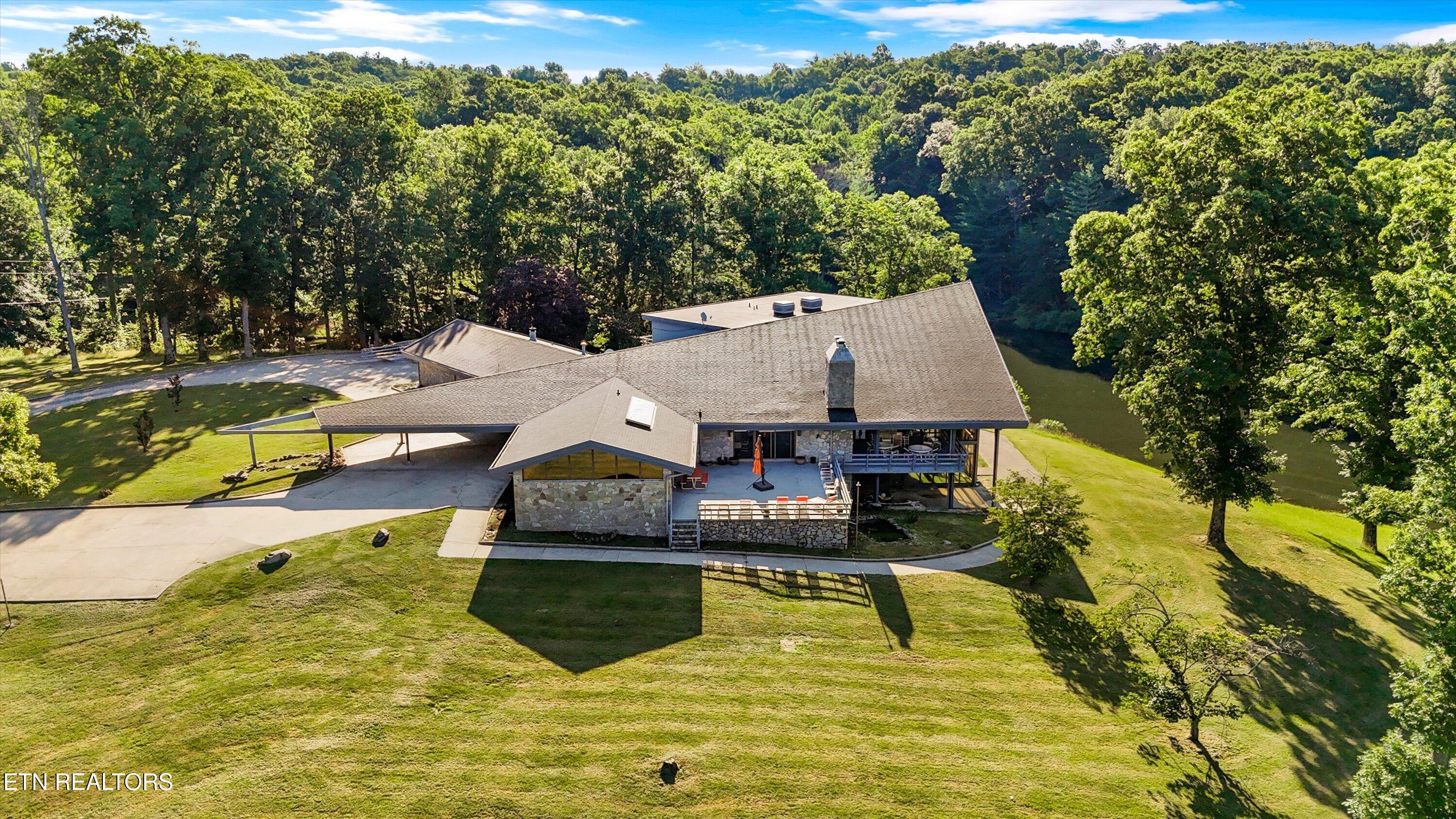 1527 Terry Road Oneida, TN 37841 - Photo 2 of 53 49-1527 Terry Rd 52