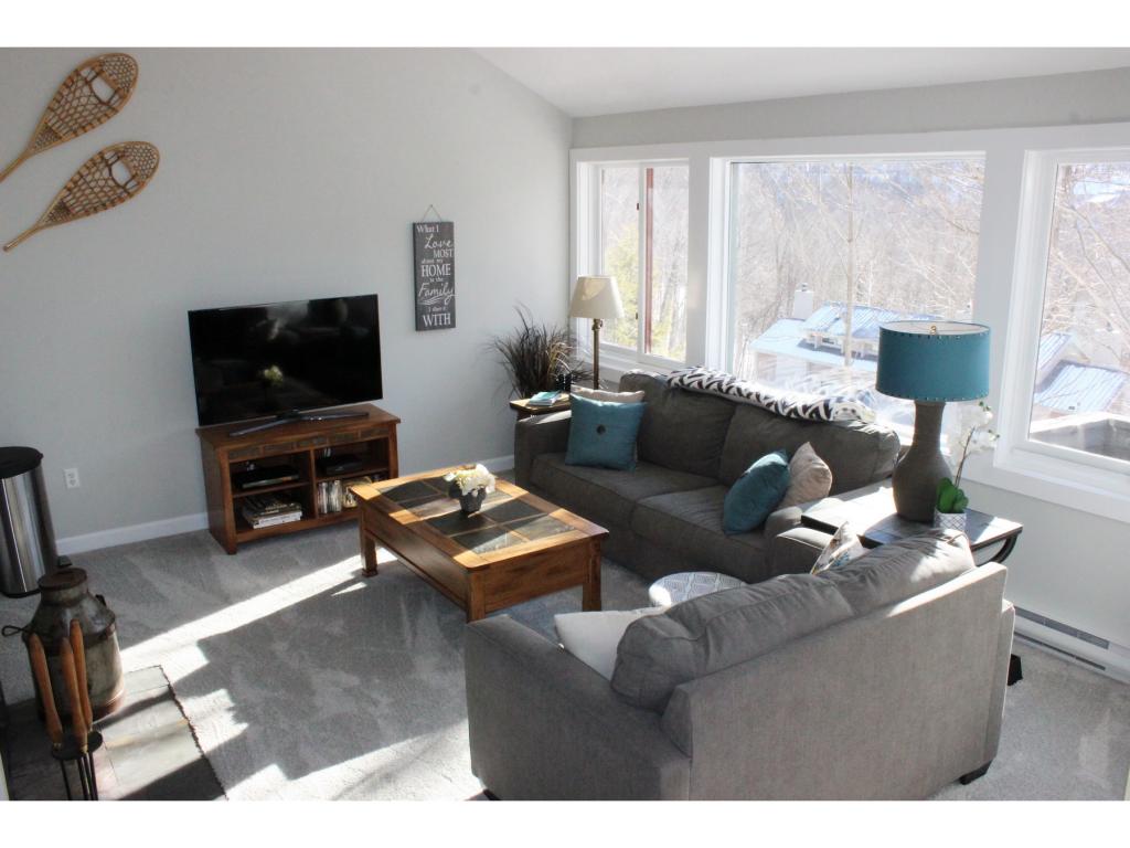 17 Granite Road, Unit 2 Lincoln, NH 03251 - Photo 2 of 28