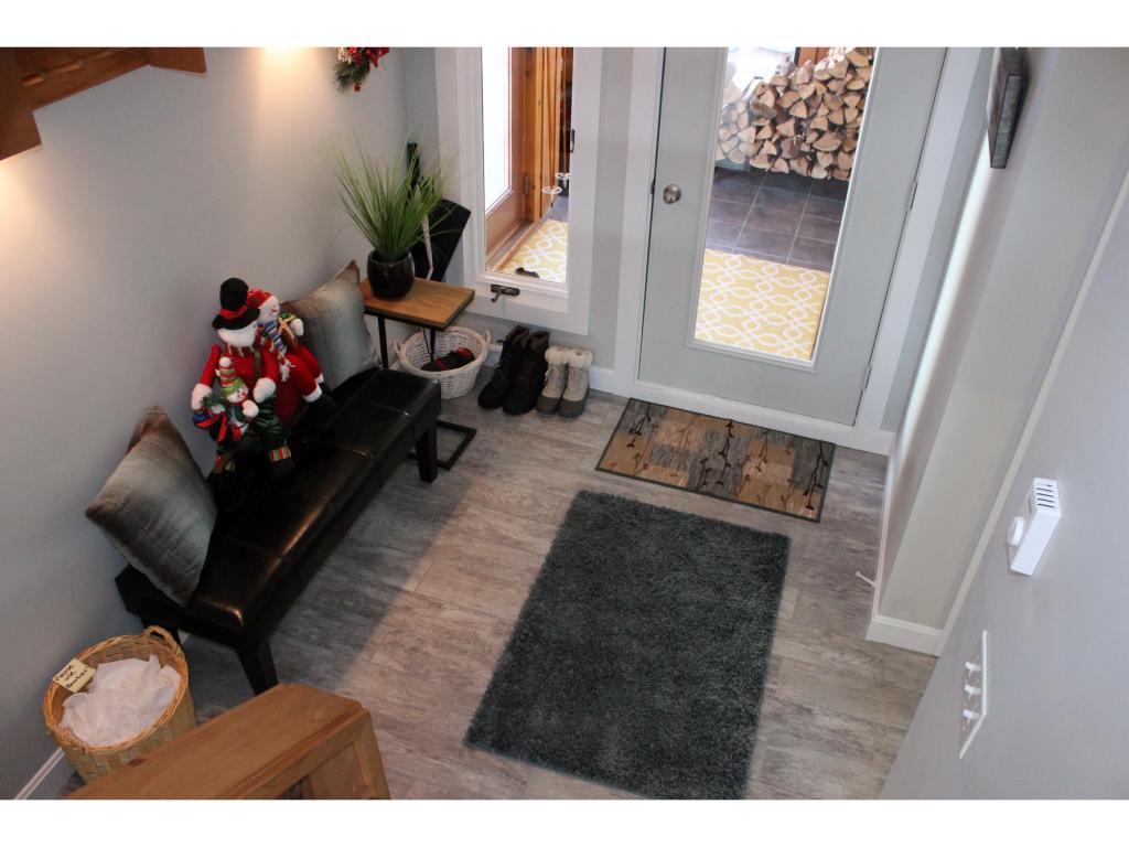 17 Granite Road, Unit 2 Lincoln, NH 03251 - Photo 22 of 28