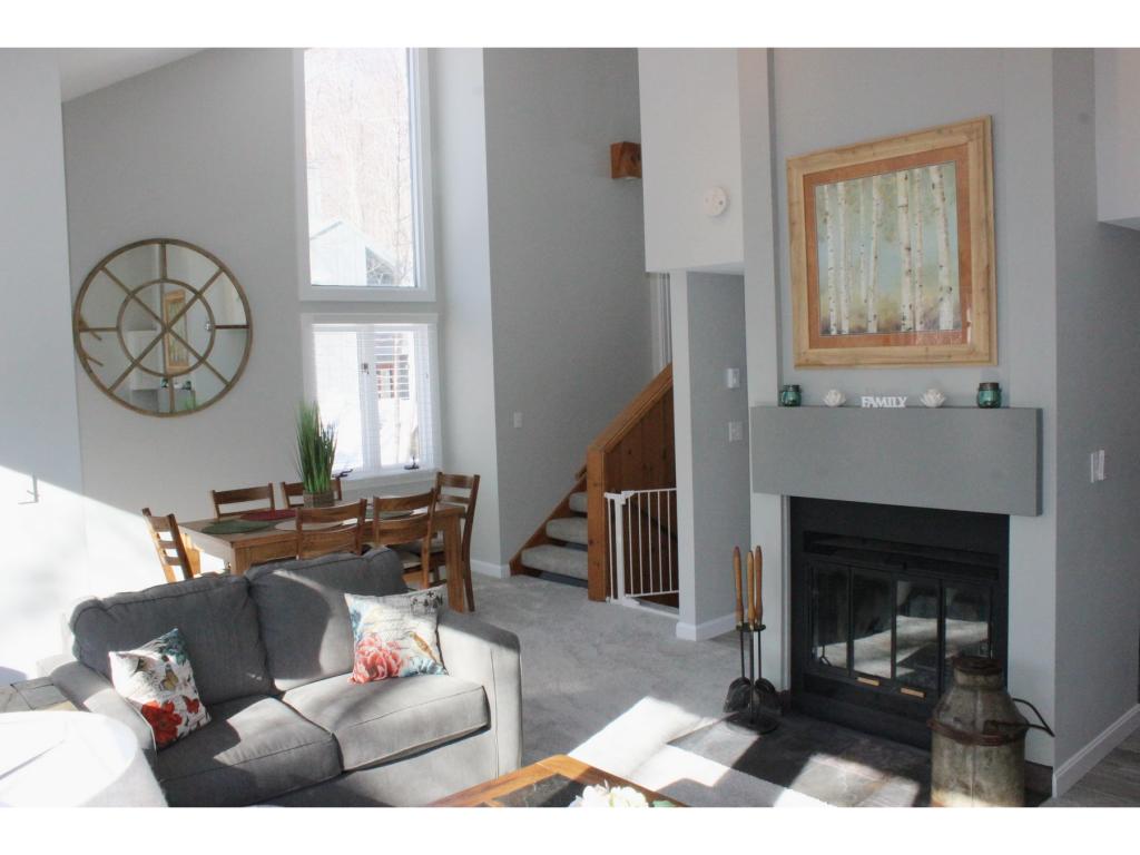 17 Granite Road, Unit 2 Lincoln, NH 03251 - Photo 5 of 28