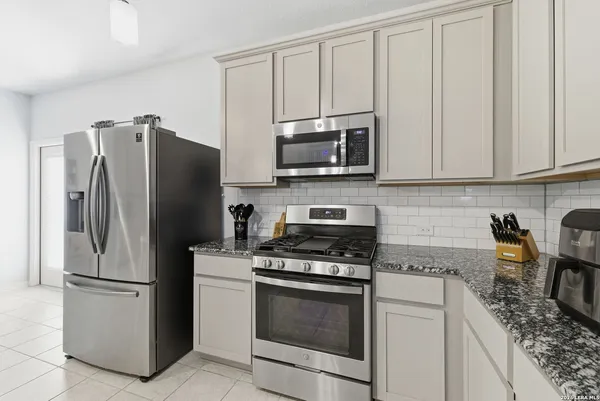$2,395 | 8319 Percheron Pass, San Antonio, TX 78254