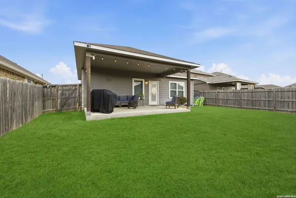 $2,395 | 8319 Percheron Pass, San Antonio, TX 78254