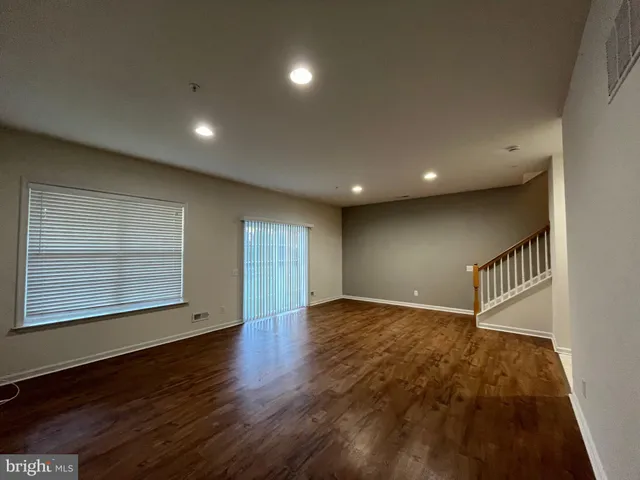 a view of building with yard