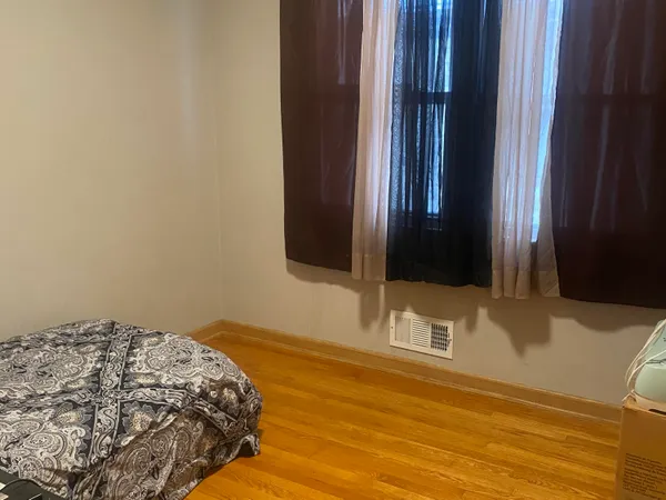 $249,900 | 3922 North 80th Street, Milwaukee, WI 53222