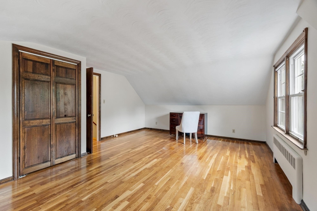 12 Hunt Road Bedford, MA 01730 - Photo 22 of 30