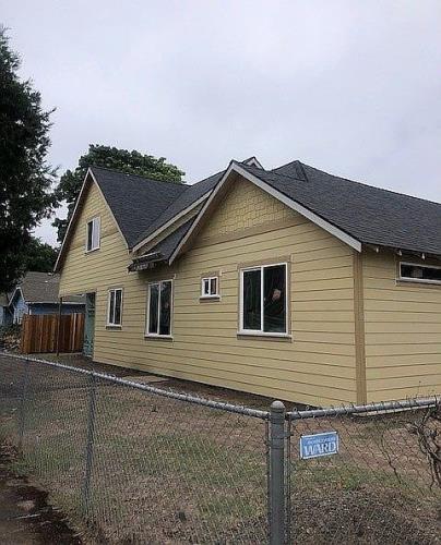 535 E Street Independence, OR 97351 - Photo 5 of 37