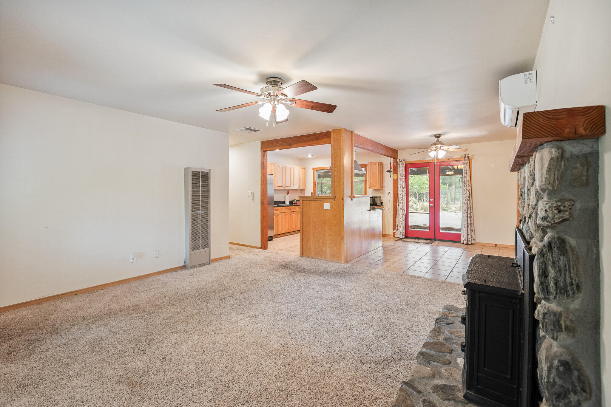 40826 Grouse Drive Three Rivers, CA 93271 - Photo 13 of 75 12 Living Room