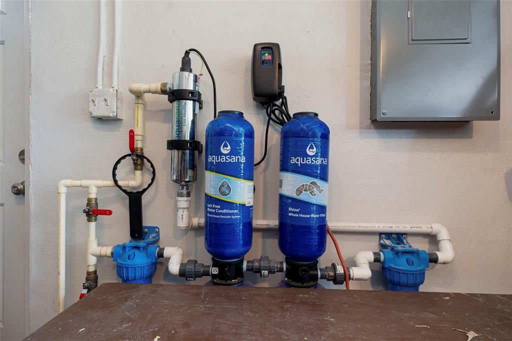 818 Eunice Drive Tarpon Springs, FL 34689 - Photo 40 of 59