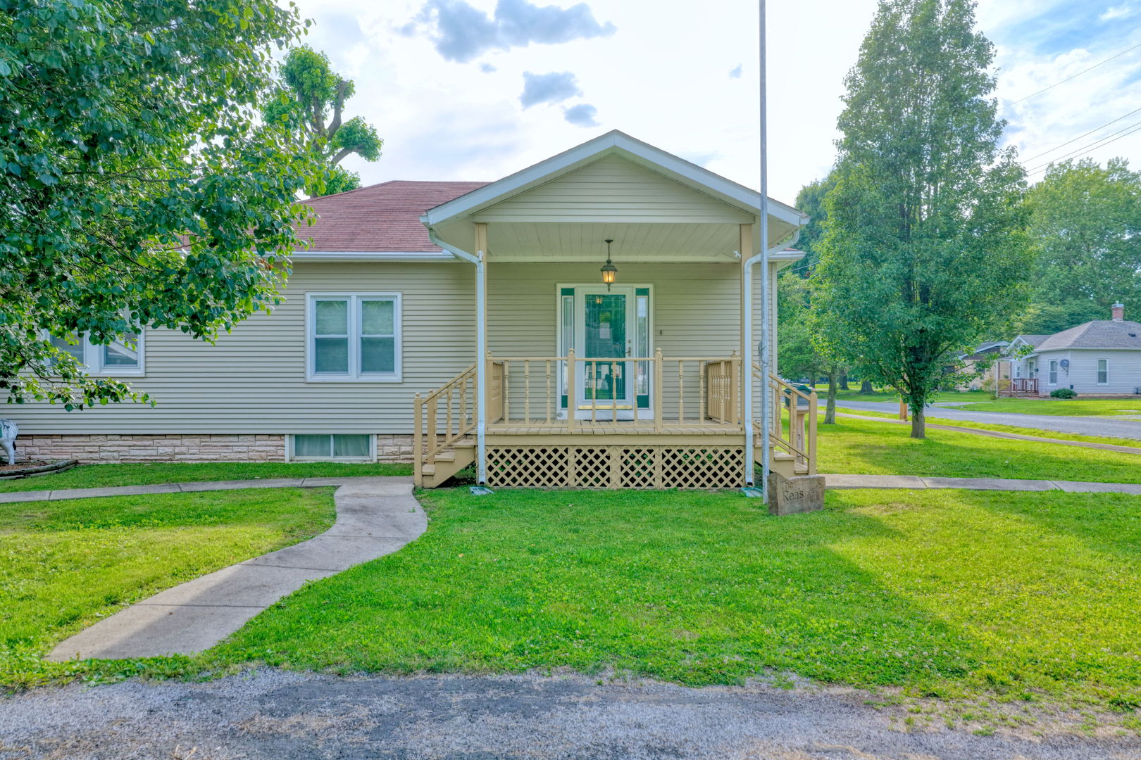 602 West Ray Avenue Christopher, IL 62822 - Photo 4 of 61