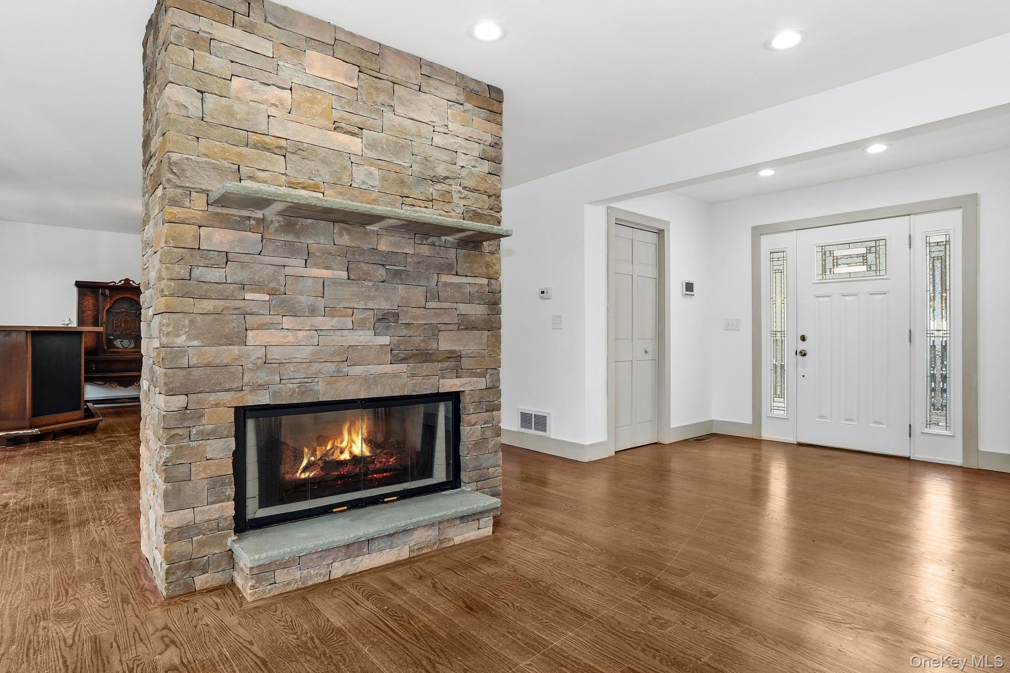 344 Schultz Hill Road Rhinebeck, NY 12572 - Photo 10 of 43