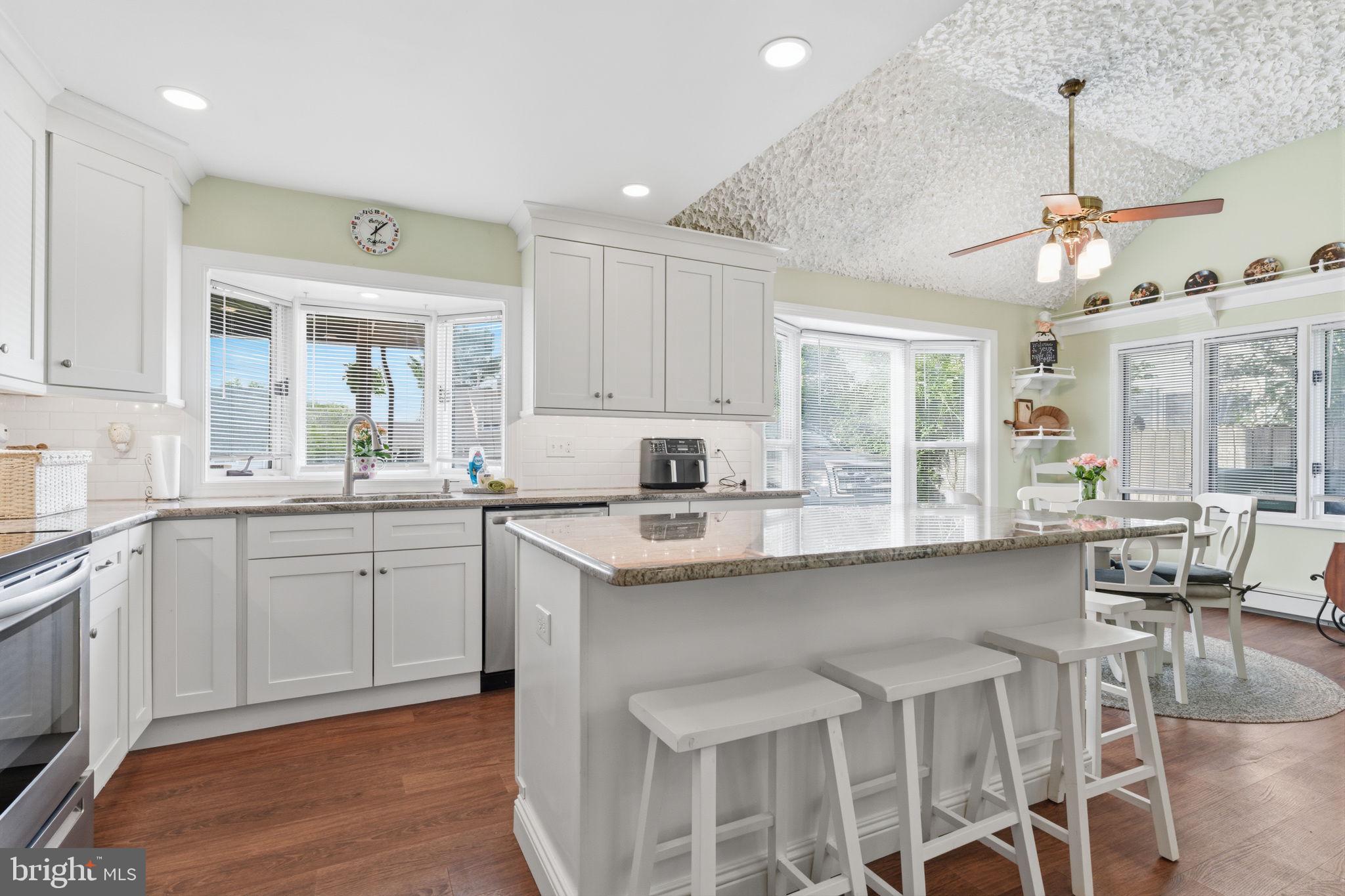 12 Idolstone Road Levittown, PA 19057 - Photo 11 of 30