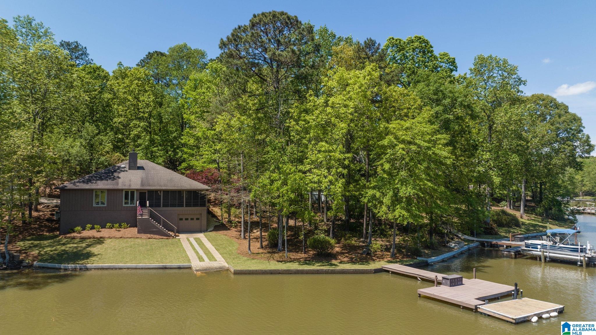 120 Wind Trace Alexander City, AL 35010 - Photo 3 of 58