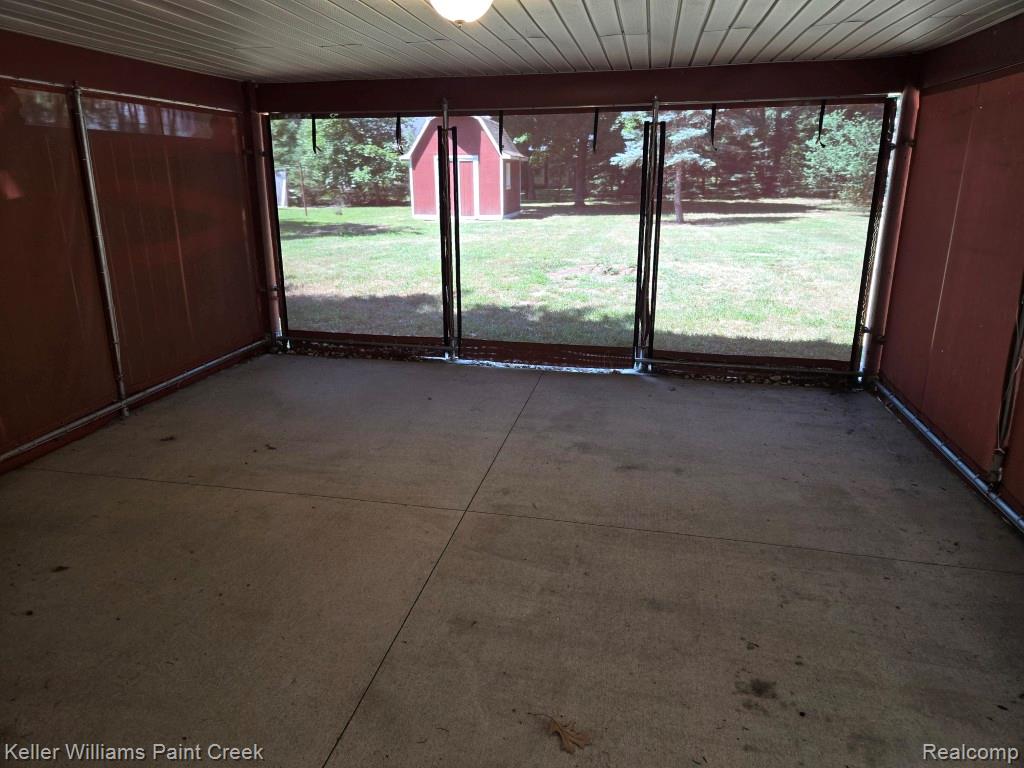 1460 Gravel Ridge Drive Rochester, MI 48307 - Photo 28 of 28 2026-08-03 12.30.14 (Medium).jpg