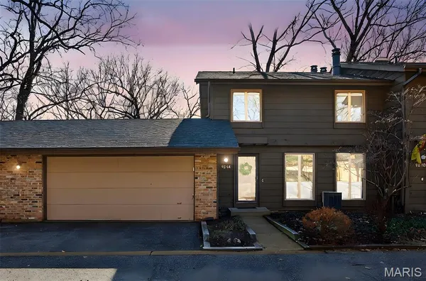 $290,000 | 1514 Birnamwood Trail Drive, Ballwin, MO 63021