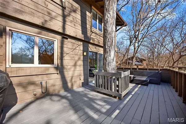 $290,000 | 1514 Birnamwood Trail Drive, Ballwin, MO 63021