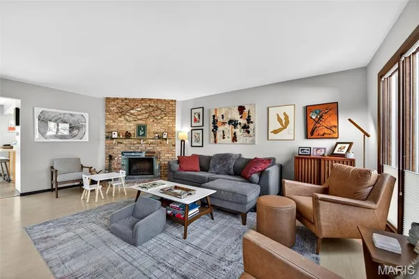 $290,000 | 1514 Birnamwood Trail Drive, Ballwin, MO 63021