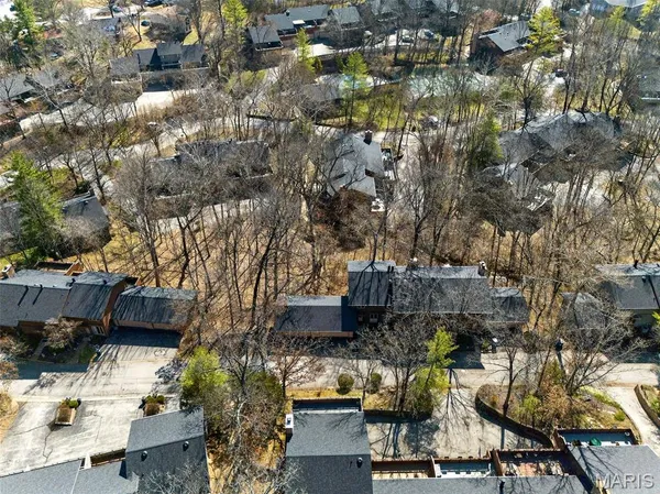 $290,000 | 1514 Birnamwood Trail Drive, Ballwin, MO 63021