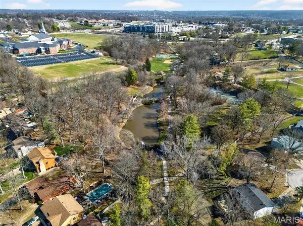 $290,000 | 1514 Birnamwood Trail Drive, Ballwin, MO 63021